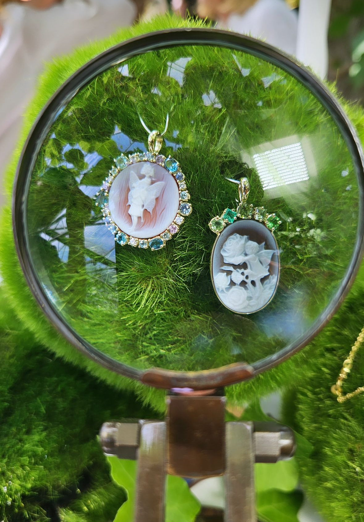 Round Flower Fairy Cameo Pendant