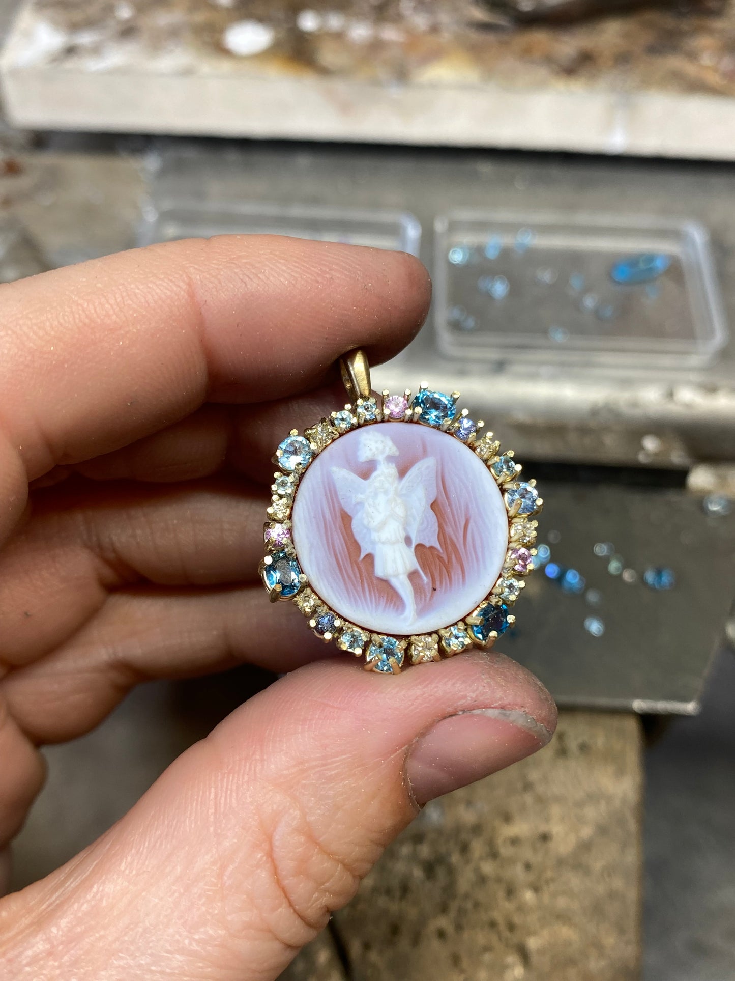 Round Flower Fairy Cameo Pendant