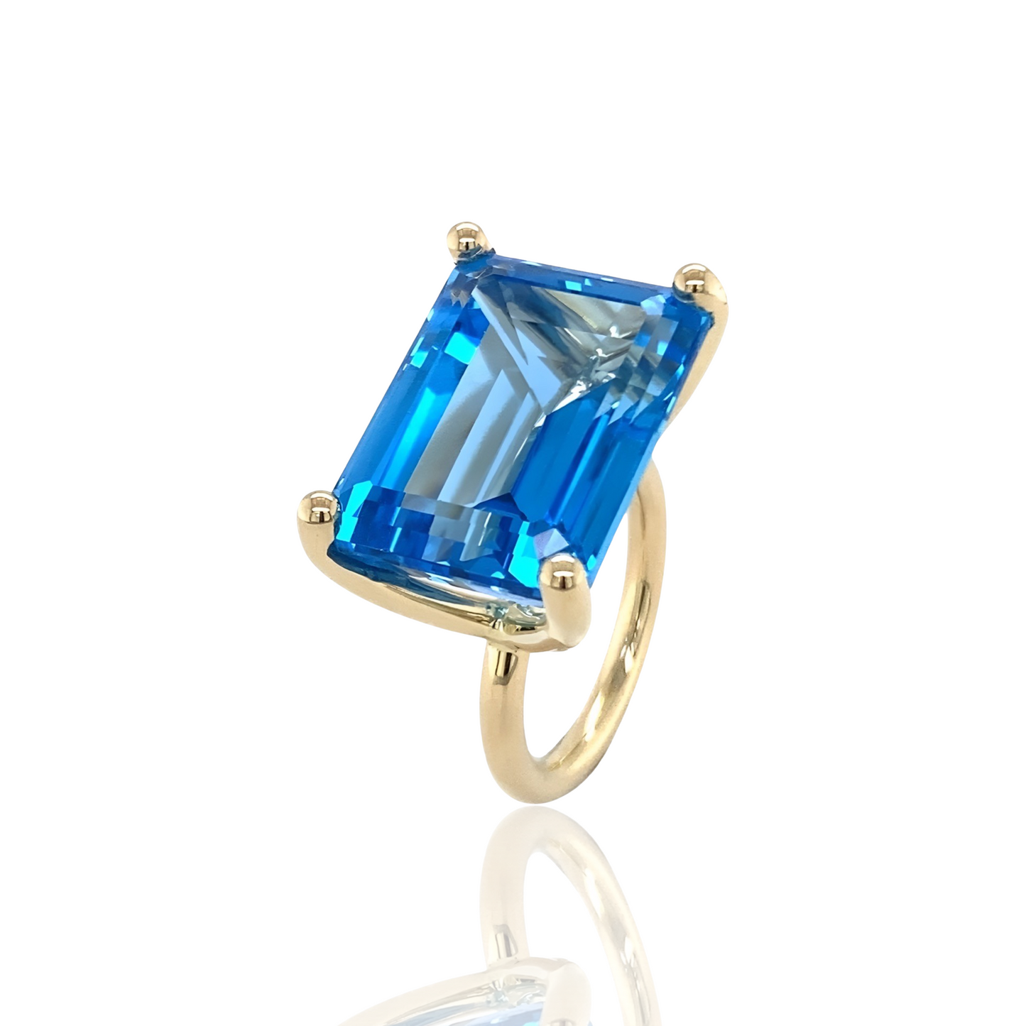 Swiss blue topaz Super Solitair