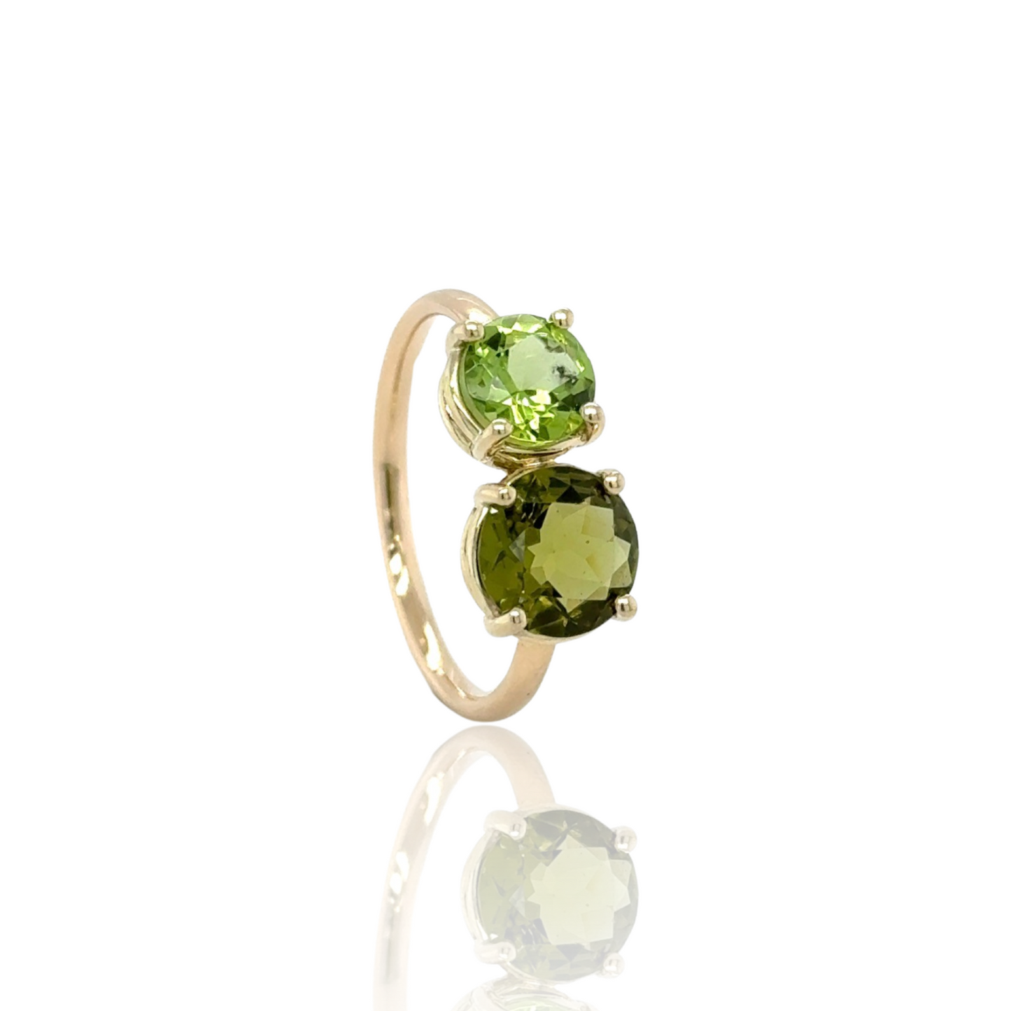 Toi et Moi ring in yellowgold with Green Tourmaline and Peridot