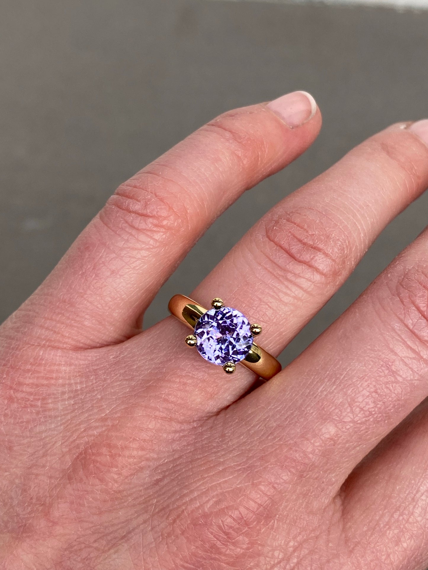 #4 Collector’s ring with tanzanite 18k