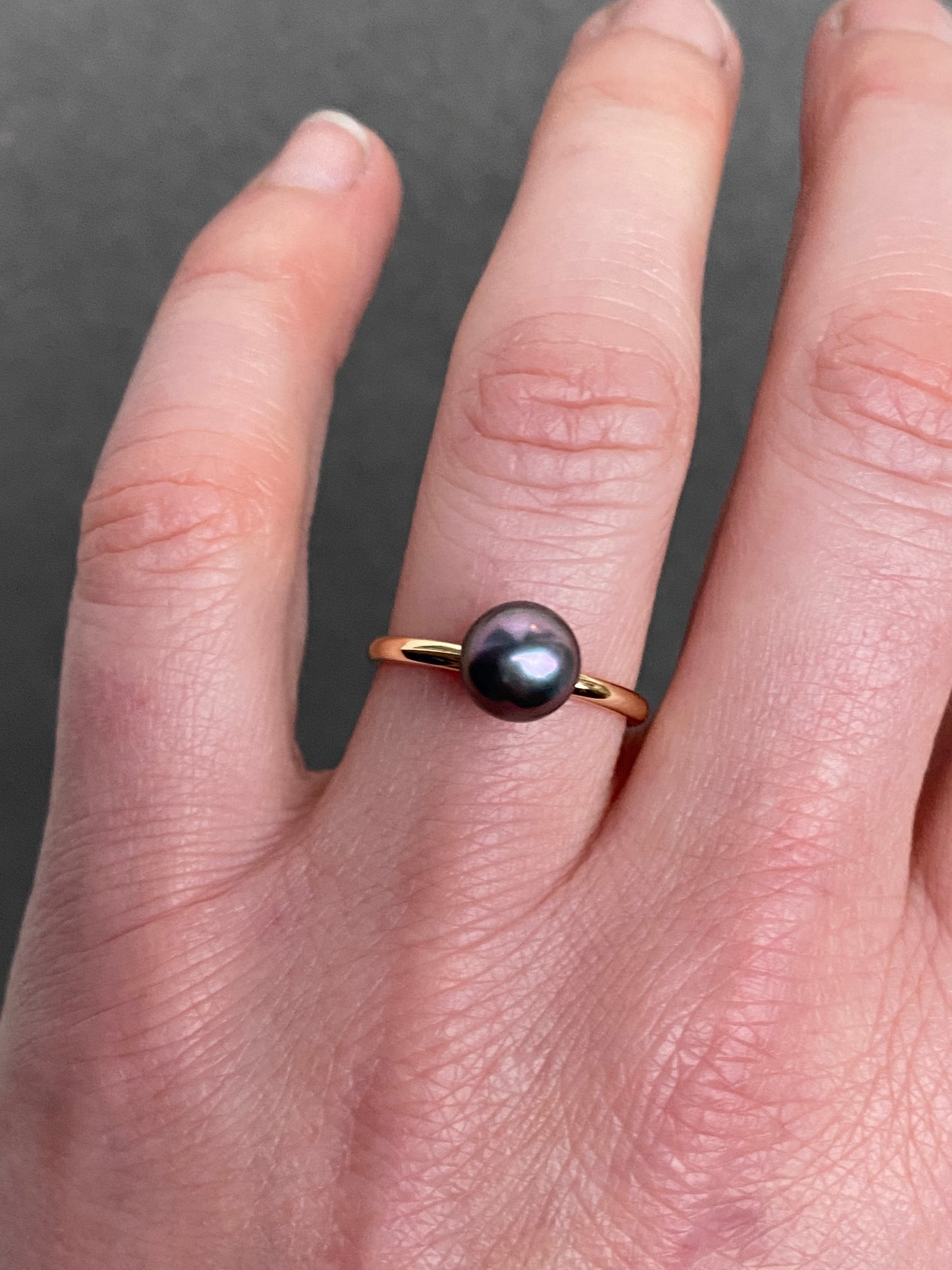 Stackable Tahitian pearl ring in 14k yellow gold